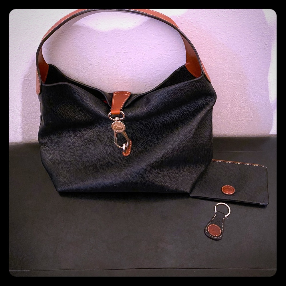 Pre-Loved Dooney and Burke Hobo/pouch//key ring.